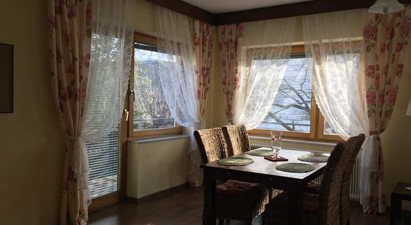 Helenental Pension & Apartments Баден Номер фото